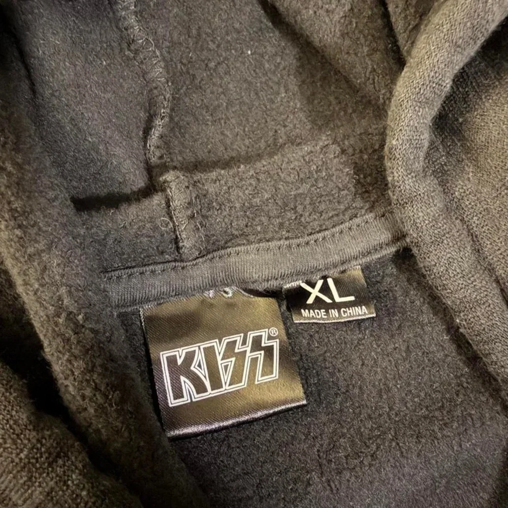 KISS US Tour 77 Graphic Hoodie Black Mens XL Rock Band Pullover Sweatshirt